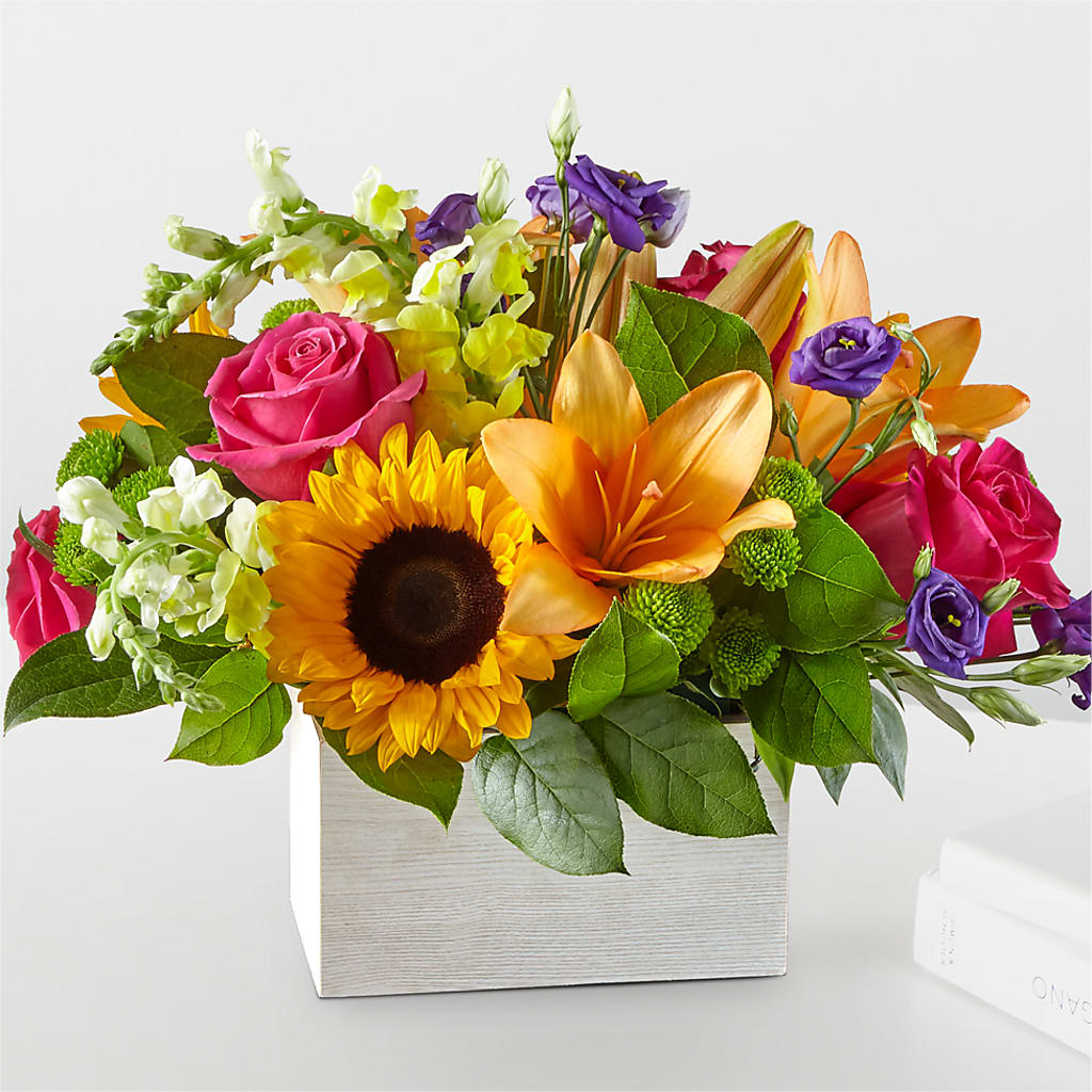 Best Day Box Bouquet – MC SHANES FLORIST & GREENHOUSE INC, Belle Vernon PA