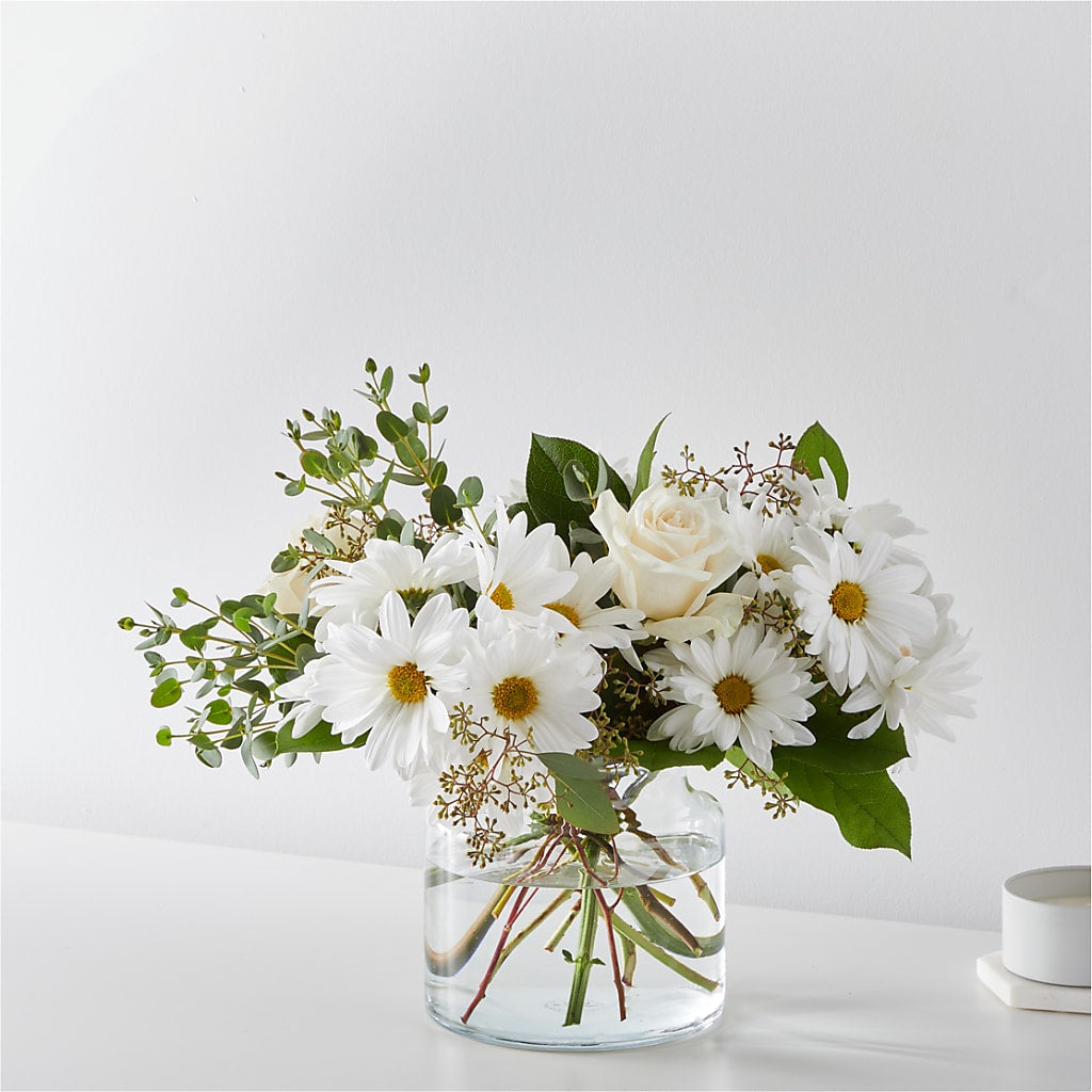 Fresh Linen Bouquet – MC SHANES FLORIST & GREENHOUSE INC, Belle Vernon PA