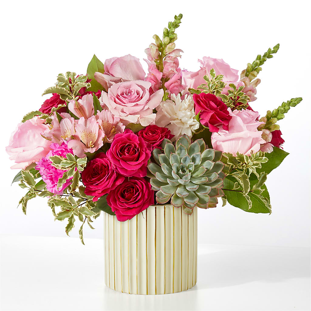 Magenta Musings Bouquet – MC SHANES FLORIST & GREENHOUSE INC, Belle Vernon PA