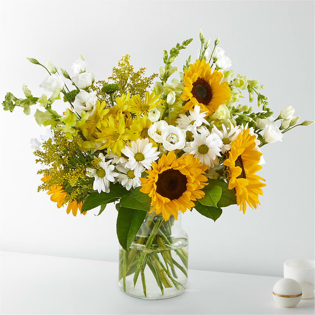 Hello Sunshine Bouquet – MC SHANES FLORIST & GREENHOUSE INC, Belle Vernon PA