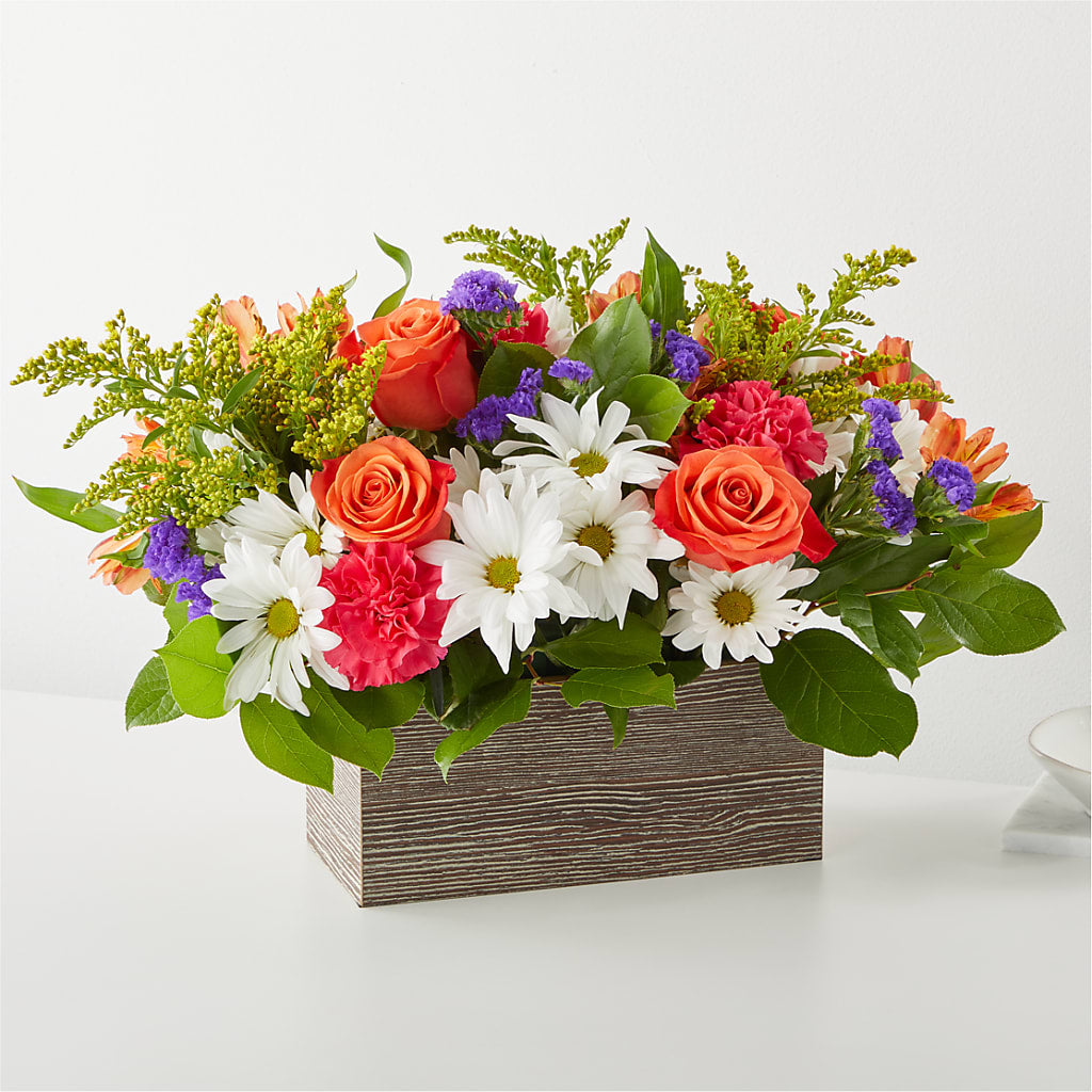 Oopsie Daisy Box Bouquet – MC SHANES FLORIST & GREENHOUSE INC, Belle Vernon PA