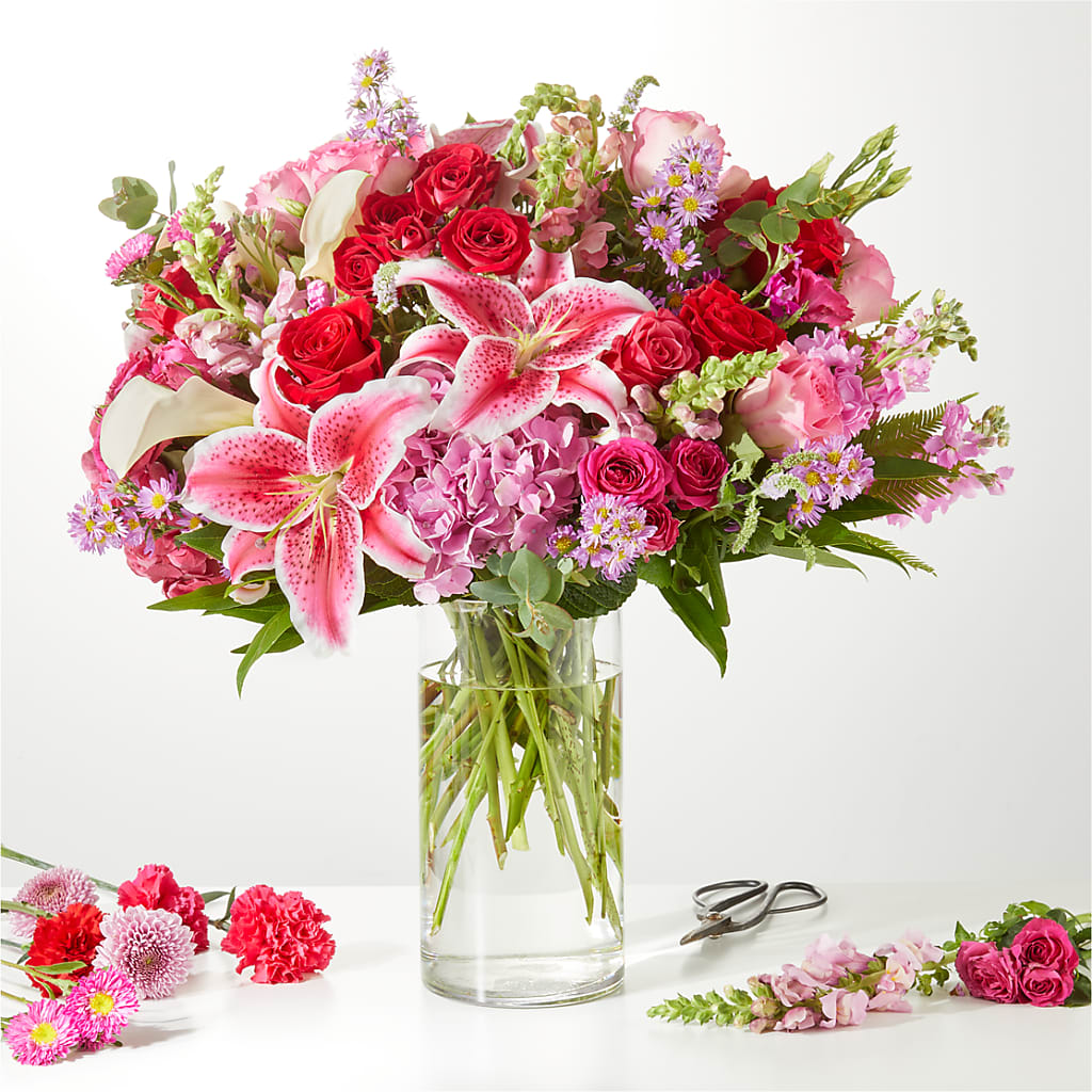 Swooning Over You - A Luxury Florist Original – MC SHANES FLORIST & GREENHOUSE INC, Belle Vernon PA