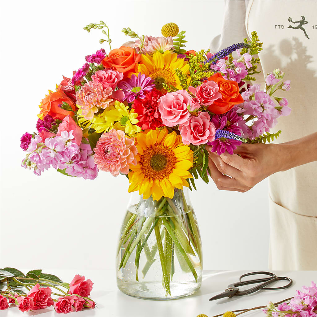 Cue the Confetti - A Florist Original – MC SHANES FLORIST & GREENHOUSE INC, Belle Vernon PA