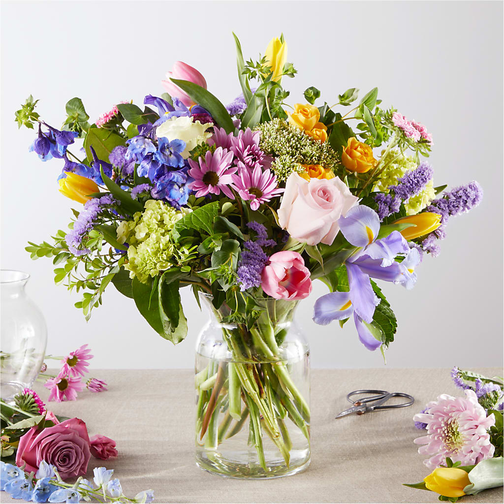 Pastel Tradition - A Florist Original – MC SHANES FLORIST & GREENHOUSE INC, Belle Vernon PA