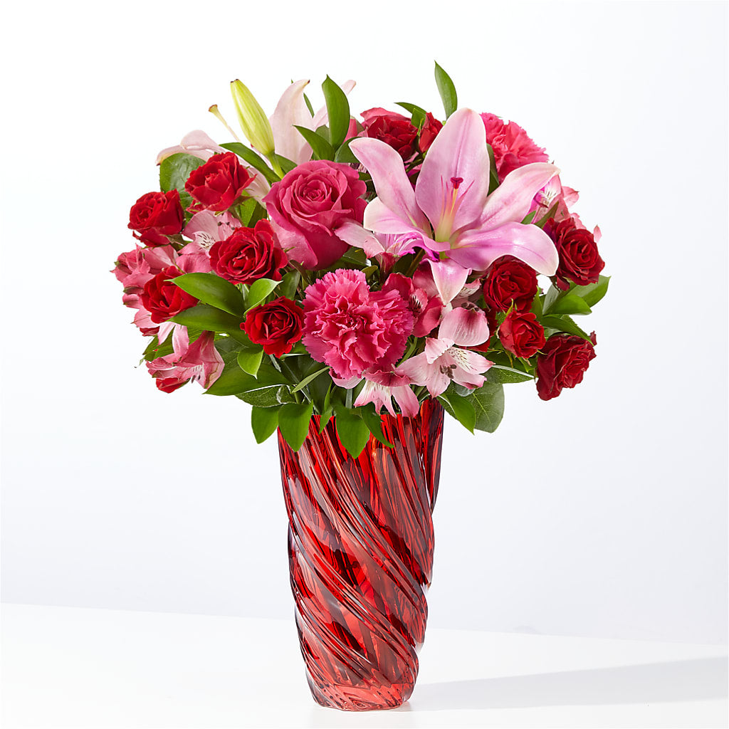 In Love Bouquet with Luxe Swirl Vase – MC SHANES FLORIST & GREENHOUSE INC, Belle Vernon PA