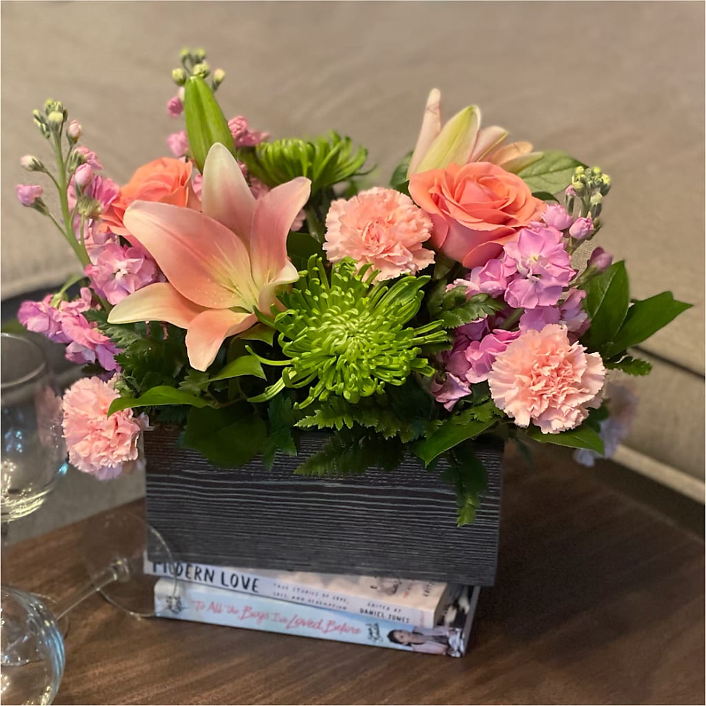 Beautiful Spirit Basket – MC SHANES FLORIST & GREENHOUSE INC, Belle Vernon PA