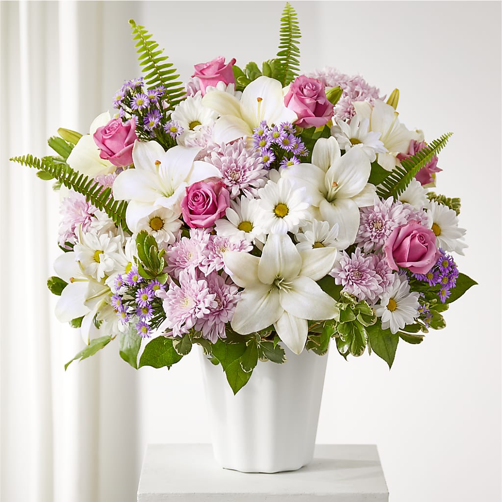 Warmest Thoughts Tabletop Basket – MC SHANES FLORIST & GREENHOUSE INC, Belle Vernon PA
