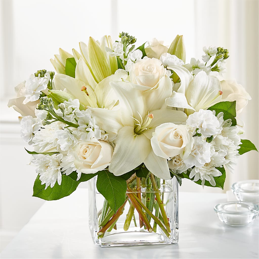 Gentle Breeze Bouquet – MC SHANES FLORIST & GREENHOUSE INC, Belle Vernon PA