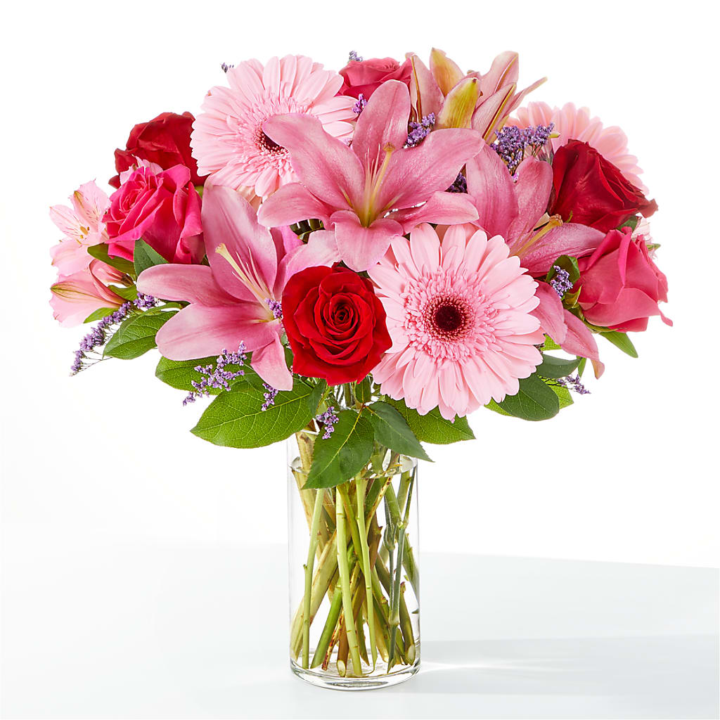 Lots of Love Bouquet – MC SHANES FLORIST & GREENHOUSE INC, Belle Vernon PA