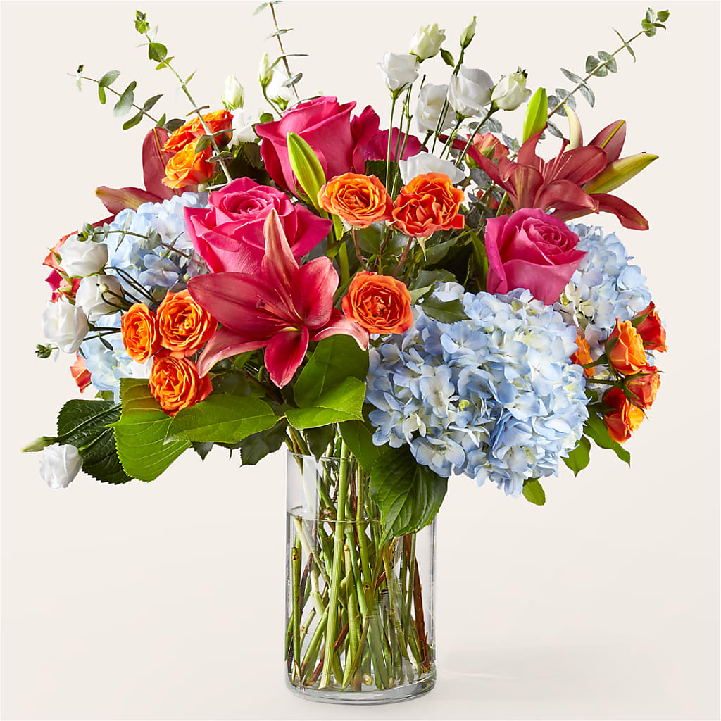 Awestruck Luxury Bouquet – MC SHANES FLORIST & GREENHOUSE INC, Belle Vernon PA
