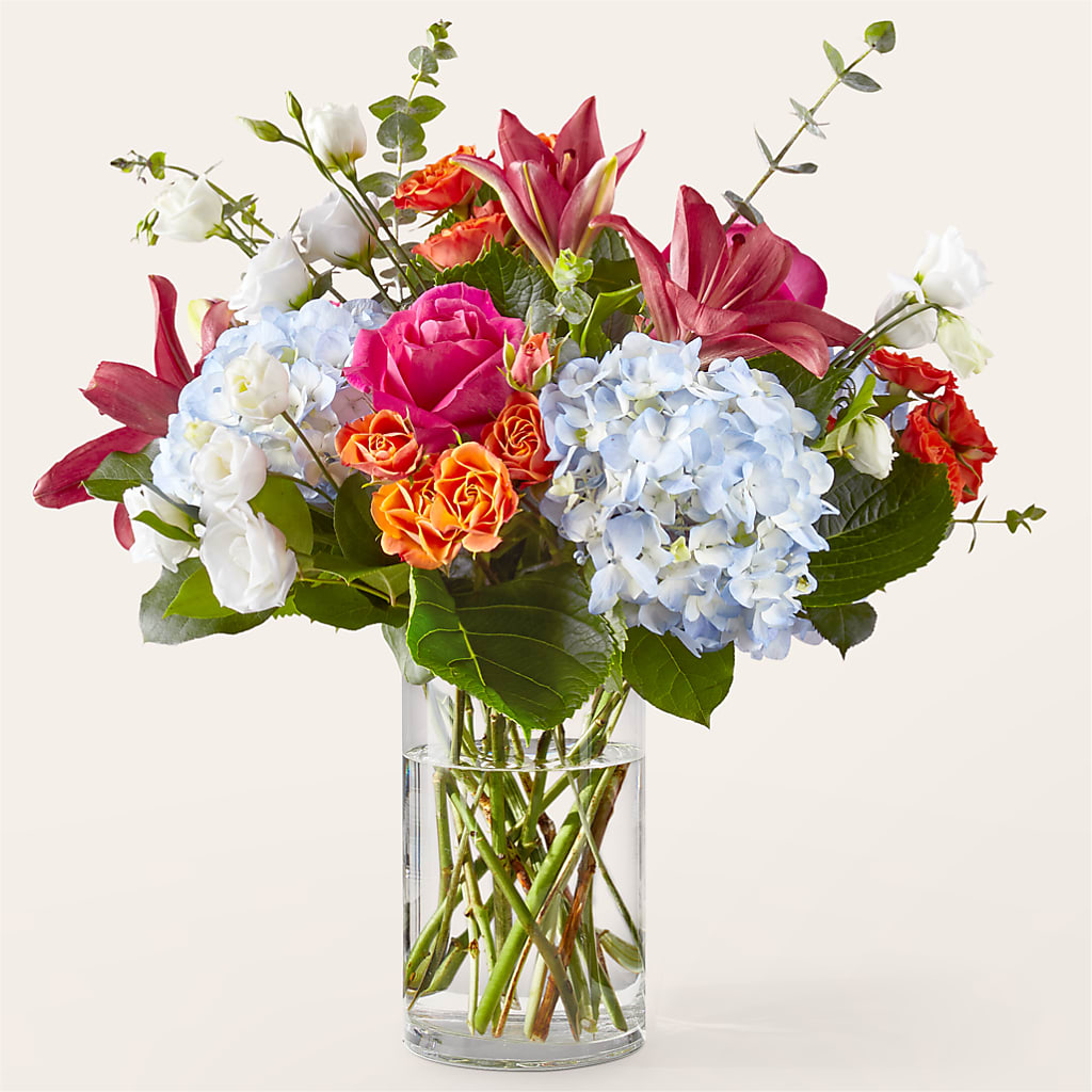 Awestruck Luxury Bouquet – MC SHANES FLORIST & GREENHOUSE INC, Belle Vernon PA