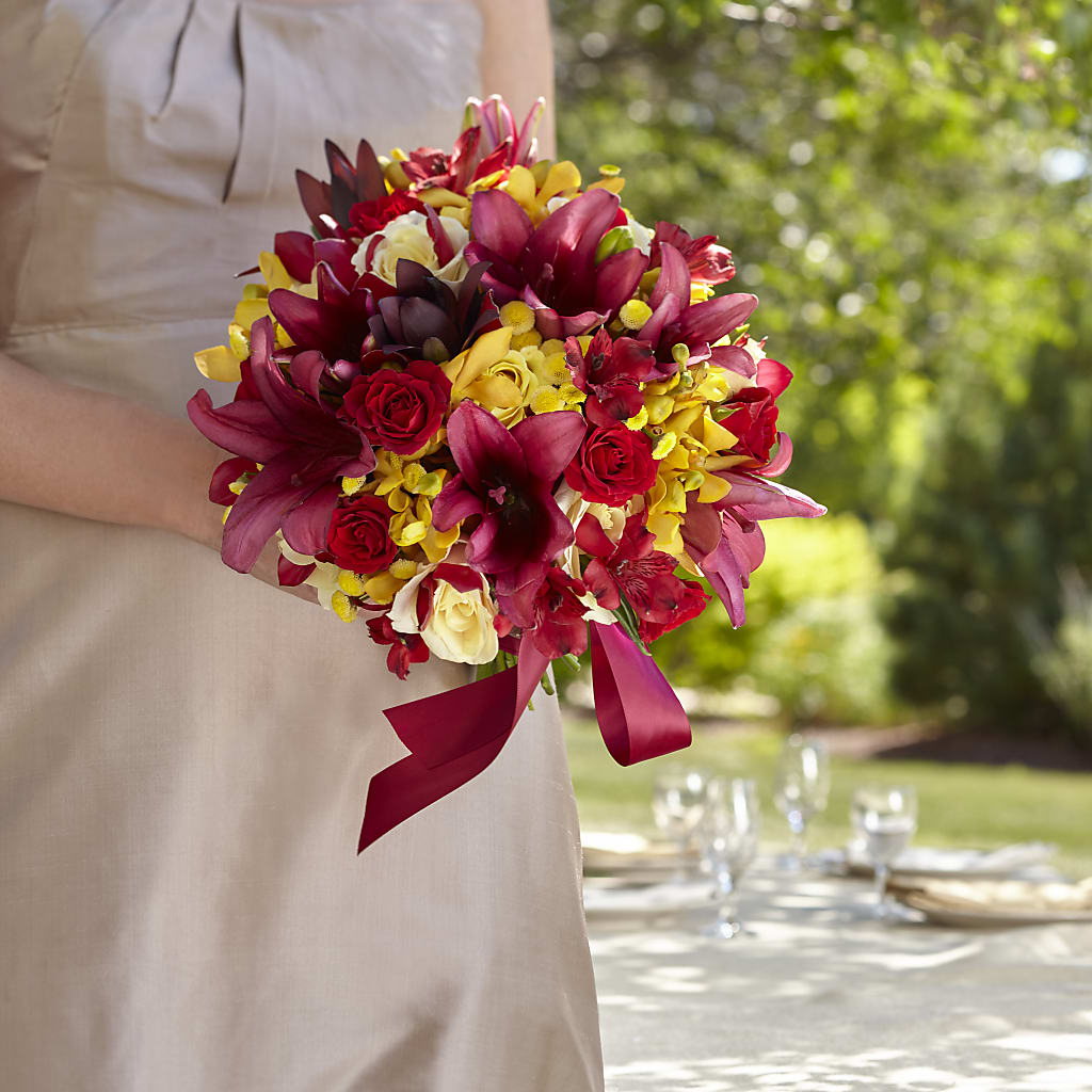 Sunningdale Bouquet – MC SHANES FLORIST & GREENHOUSE INC, Belle Vernon PA