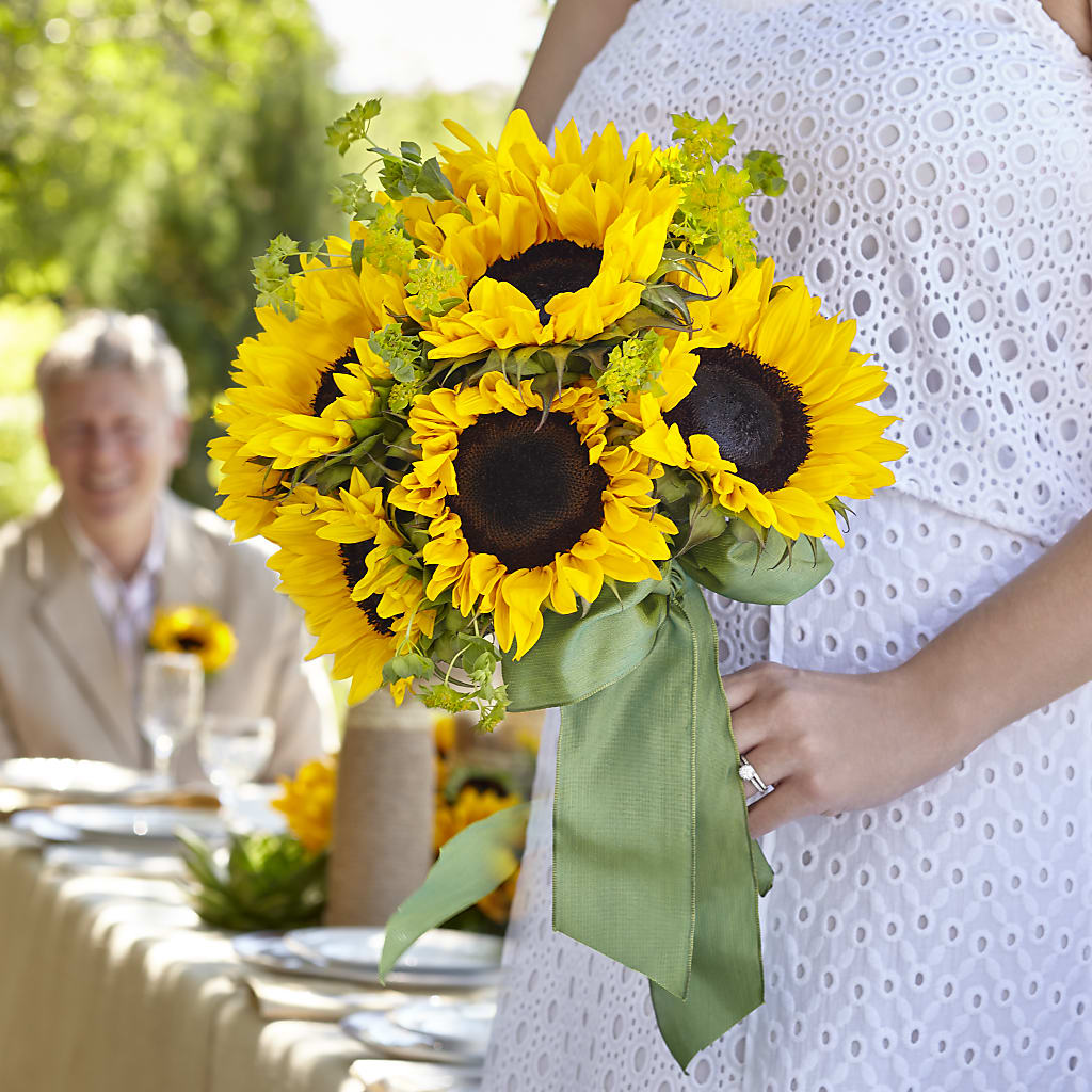 Free Spirit Bouquet – MC SHANES FLORIST & GREENHOUSE INC, Belle Vernon PA