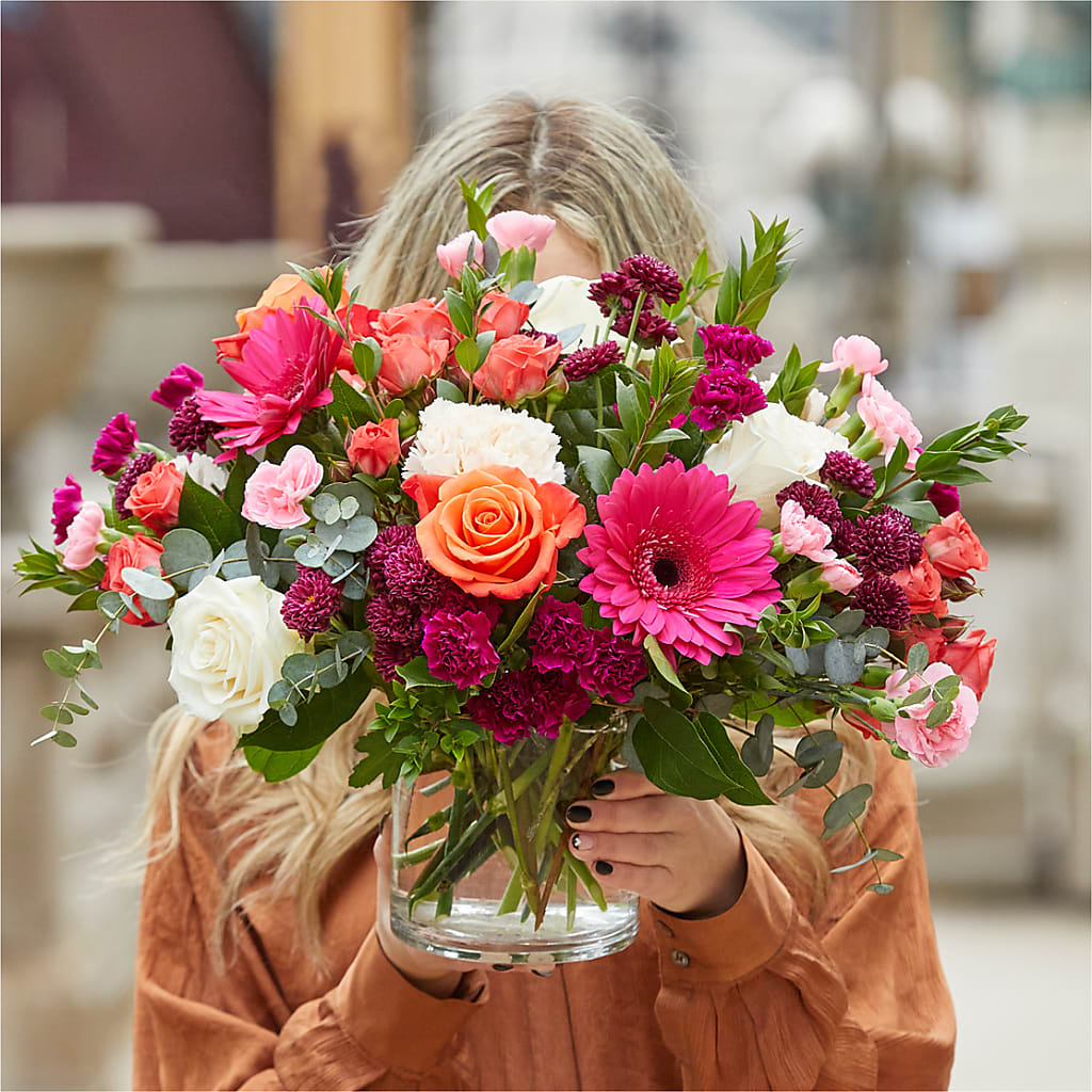 Smell the Roses Bouquet – MC SHANES FLORIST & GREENHOUSE INC, Belle Vernon PA