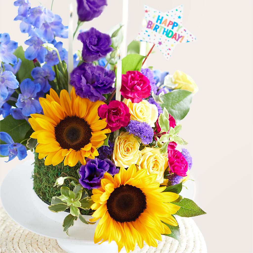Star of the Day Floral Cake – MC SHANES FLORIST & GREENHOUSE INC, Belle Vernon PA